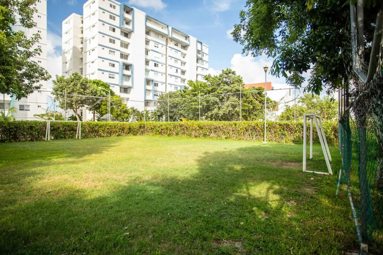 בית נופש הוילה קנקון Exclusive Building 6 People 3 Cable Televisions 2 Swimming Pools Balcony,