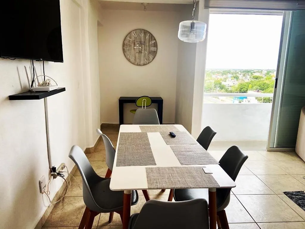 בית נופש הוילה קנקון Exclusive Building 6 People 3 Cable Televisions 2 Swimming Pools Balcony, מקסיקו