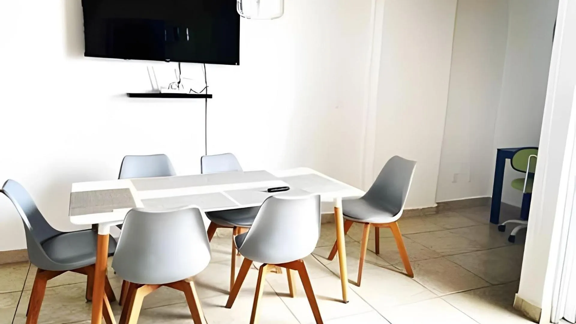 הוילה קנקון Exclusive Building 6 People 3 Cable Televisions 2 Swimming Pools Balcony, בית נופש